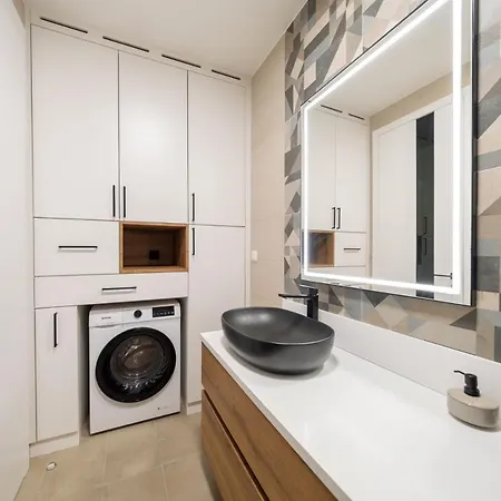Istiqlal Apartment